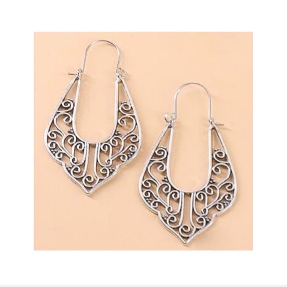 Boho Chic Drop Silver Moroccan Ethnic Earrings